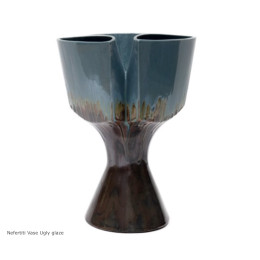 Nefertiti Vaas van Roderick Vos - Ugly Glazes  - bijzonder cadeau