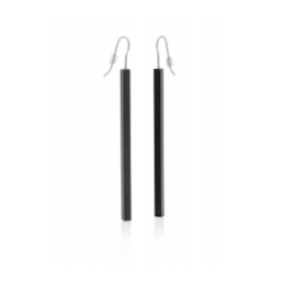 O38 oorbellen zwart van Clic by Suzanne koop je bij Holland Design & Gifts: een mooi cadeau 